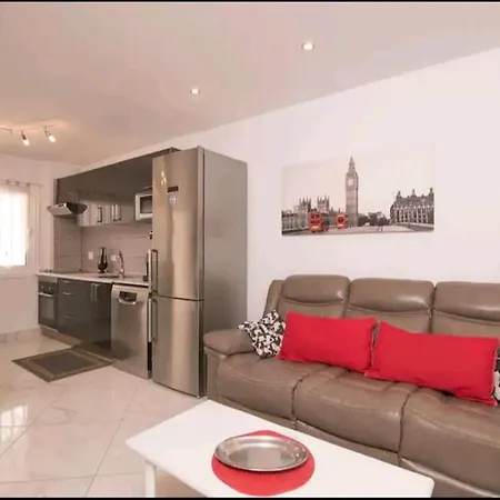 Canarias 2 Bedroom Адехе