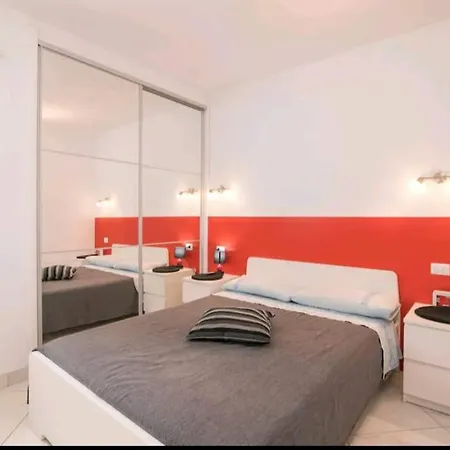 Canarias 2 Bedroom * أذيخي