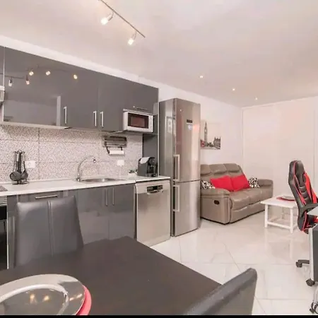 Canarias 2 Bedroom * Адехе